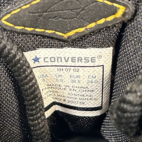 Converse high top athletic shoes Dwayne Wade 1h 07 02 - Picture 6 of 15